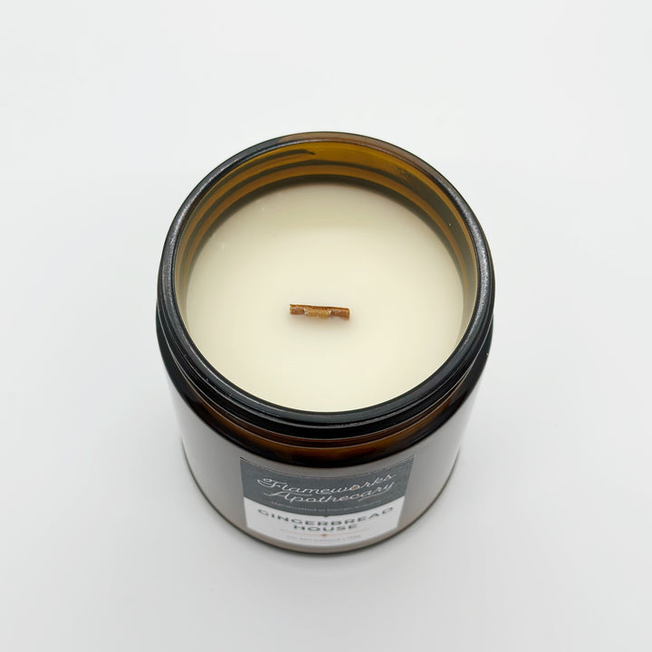 Gingerbread House 7 oz Amber Jar Candle