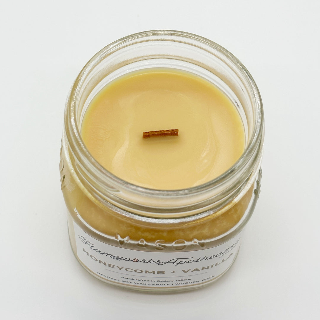 Honeycomb + Vanilla 8 oz Mason Jar Candle