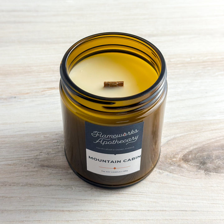 Mountain Cabin 7 oz Amber Jar Candle