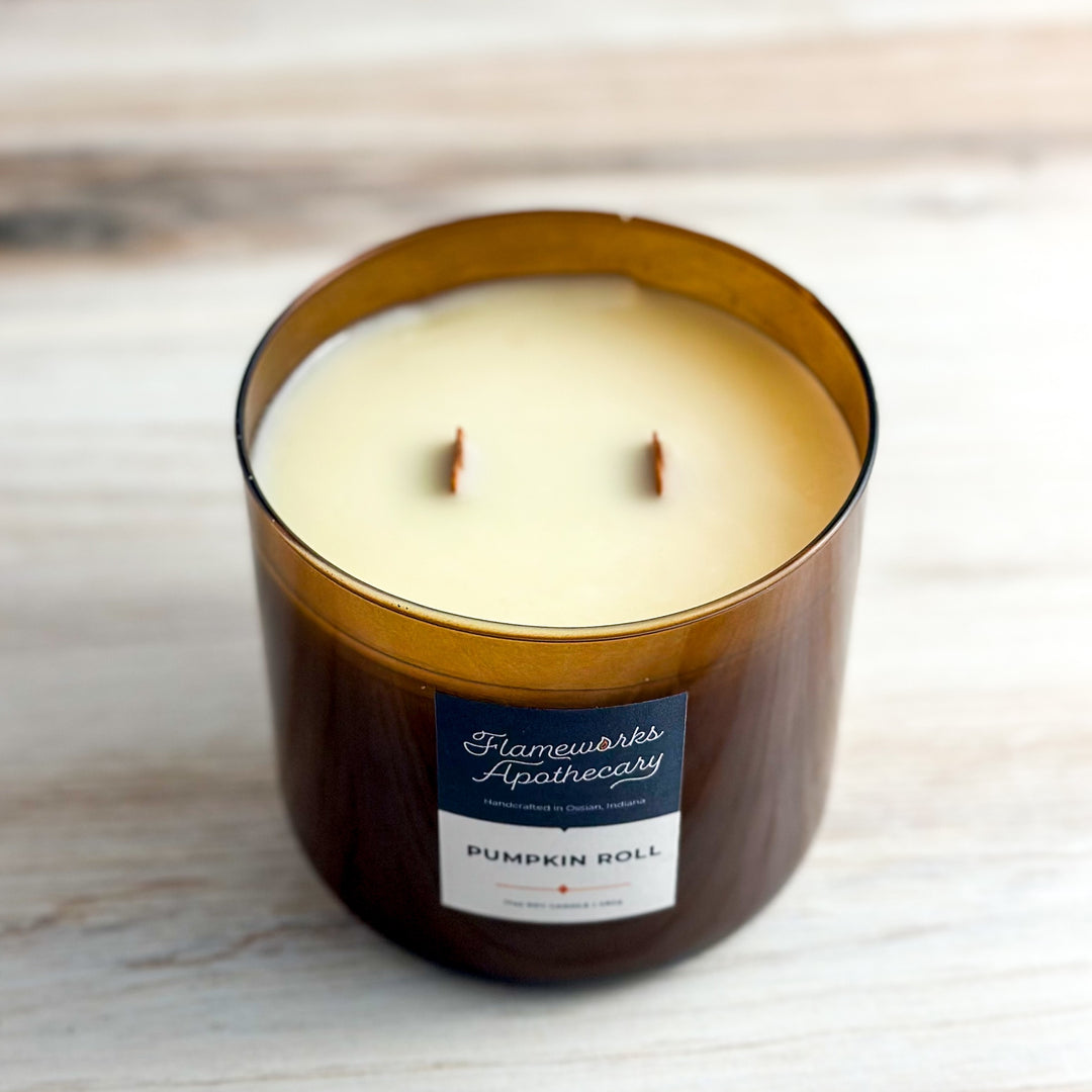 Pumpkin Roll 17 oz Double Wick Amber Jar Candle
