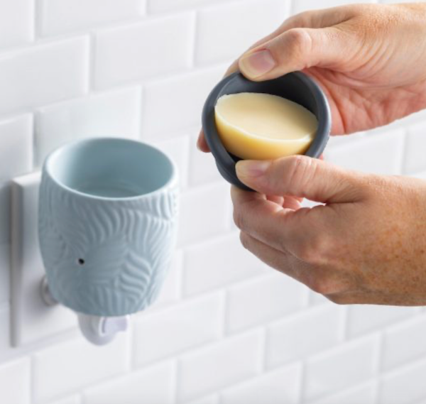 Arch Deco Flip Dish Pluggable Wax Warmer